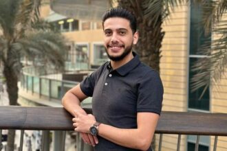 الكاتب أحمد اللايح