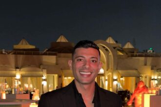 الفنان أمير يوسف